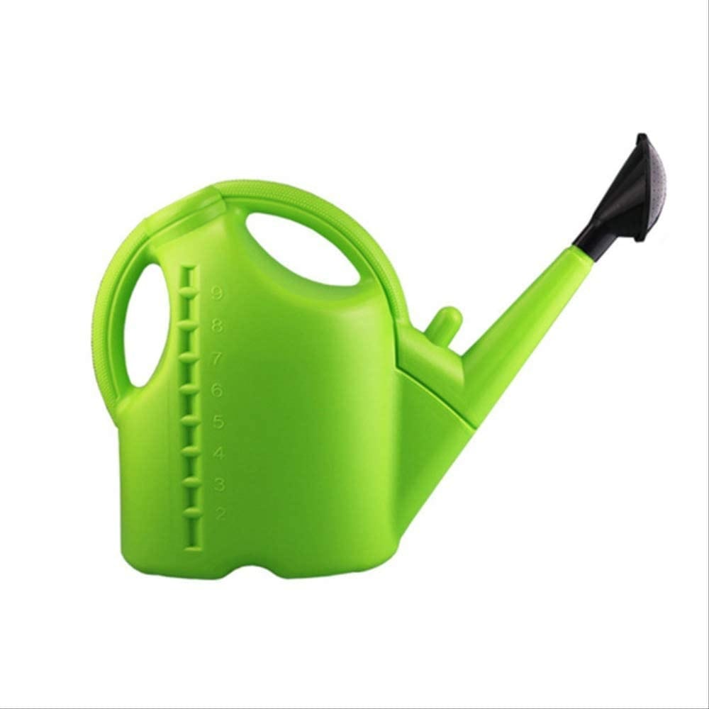 Make plant watering more precise and effortless with this 5-liter plastic watering can. Featuring a long spout and a detachable rose head, it ensures gentle and accurate water delivery to your plants' roots without disturbing the soil.