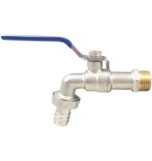 صورة لحنفية حائط نحاس 1/2 بوصة بذراع تشغيل ومخرج لتوصيل الخرطوم مخصصة للاستخدام المنزلي والحدائق.