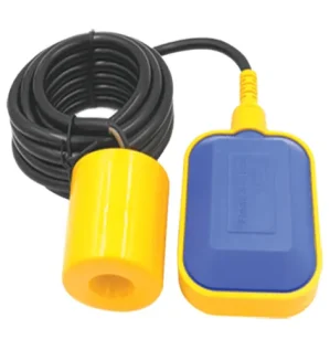 صورة لمفتاح عوامة للتحكم في مستوى السوائل مزود بكابل طويل وتصميم مقاوم للماء مخصص لأنظمة الخزانات والمضخات.