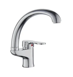 صورة لخلاط مطبخ كامل بجسم زنك مطلي كروم مع تصميم أنيق وصنبور مرتفع مخصص للاستخدام في المطابخ.