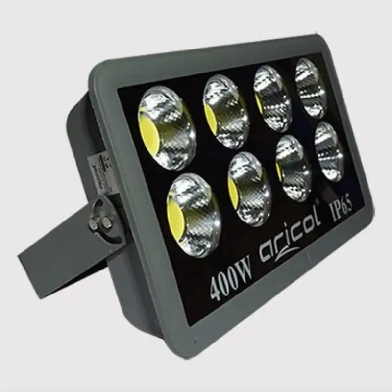 سلسلة كشافات LED زووم من أريكول